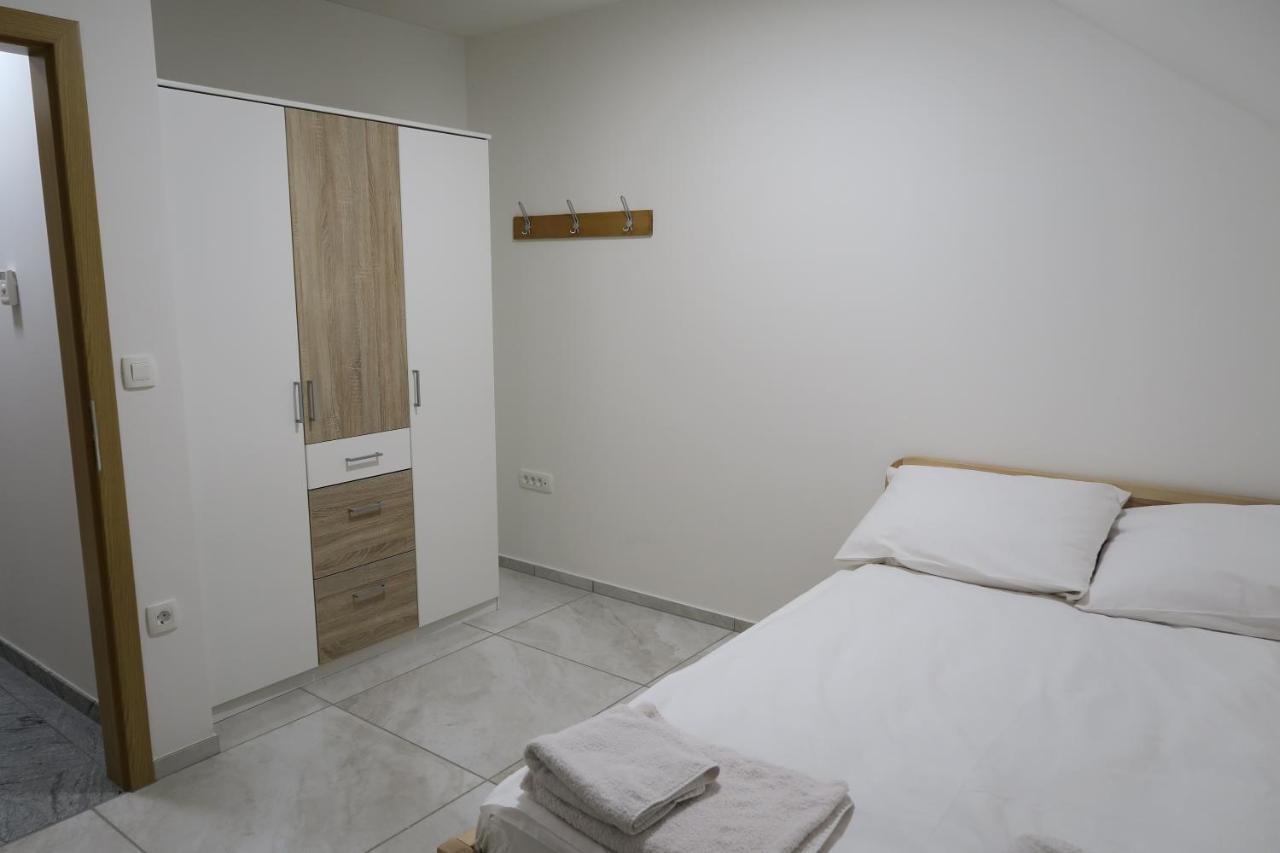 Rooms For Rent In Laibach Exterior foto