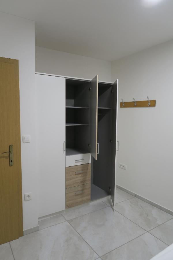 Rooms For Rent In Laibach Exterior foto